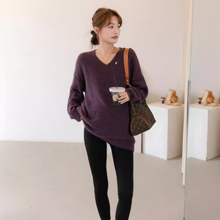 Autumn and Winter Pregnant Women's Clothing Korean-style Alpaca V-neck Pregnant Women's Sweater Base-layer Clothes Loose Mid-length plus size Knitted Pullover