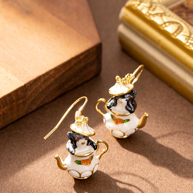 Exquisite Chipmunk Enamel Stud Earrings For Women High End Jewelry_voghion.com