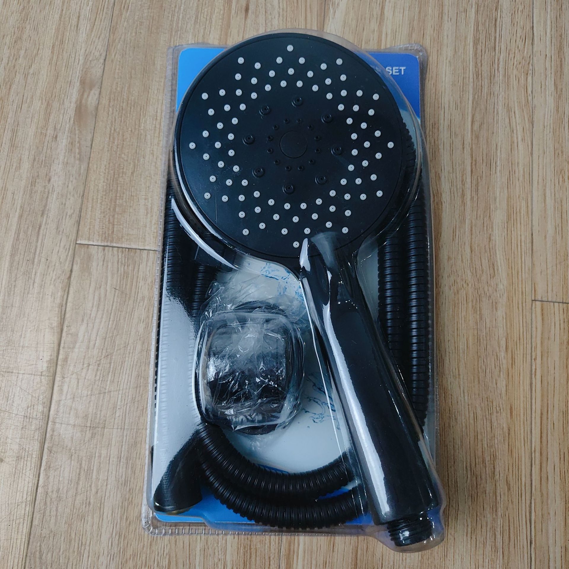 Comercio exterior al por mayor pequeño conjunto de ducha de tres piezas conjunto de ducha de tubo de ducha base conjunto de ducha