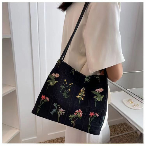 Large-capacity bag women's summer versatile new canvas casual shoulder bag high-end class commuting bucket bag