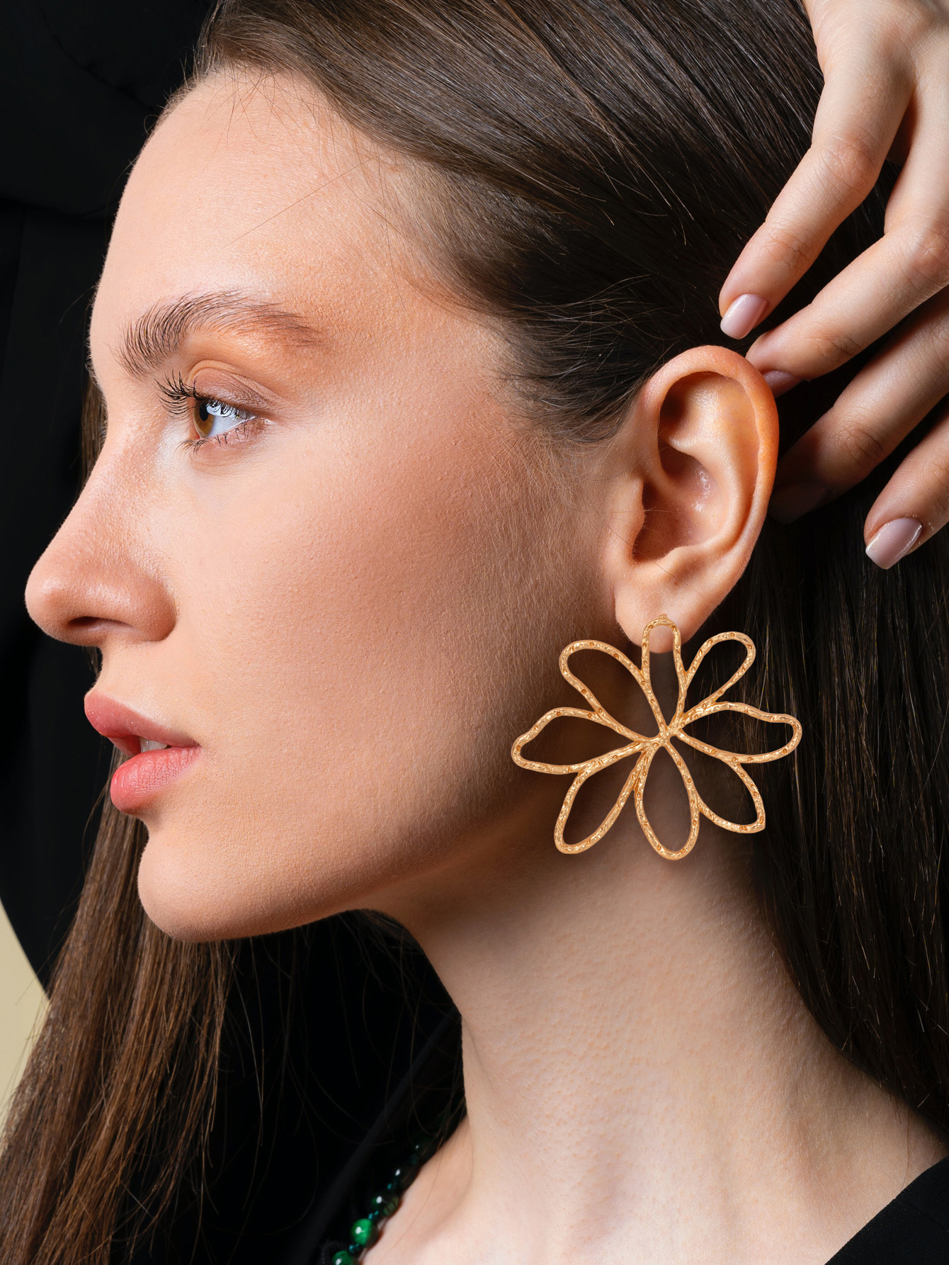 Fashion Flower Alloy Plating Womenu0027S Ear Studs 1 Pair