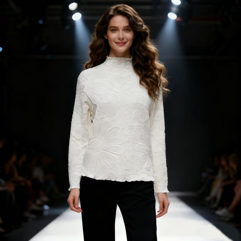 Soft and Skin-Friendly Half-Turtleneck Knit Base Shirt for Women, High-End Solid Color Long-Sleeve Top, Versatile for Autumn and Winter Soft and Skin-Friendly Half-Turtleneck Knit Base Shirt for Women, High-End Solid Color Long-Sleeve Top, Versatile for Autumn and Winter