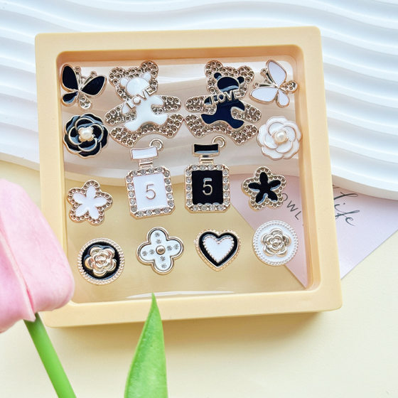 Electroplated Korean version of xiangfeng series acrylic diy accessories mobile phone case hole shoes patch hair accessories material