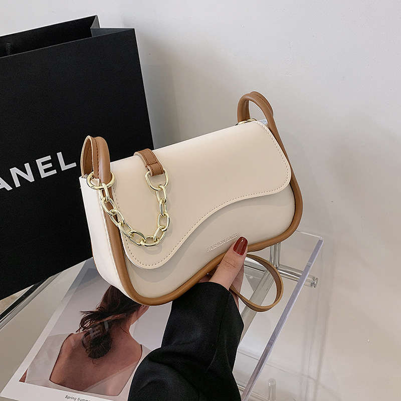 小包包女2023春季新款韓版時尚單肩斜挎包休閒簡約質感女式小方包