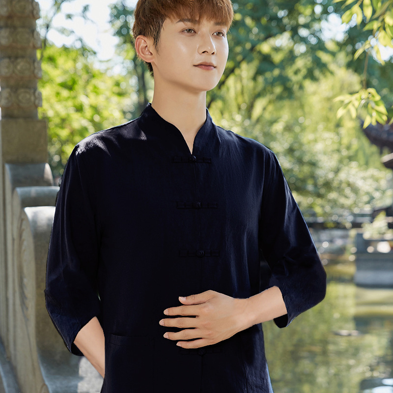 Черный мужской костюм с рукавом три четверти