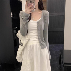 高级感灰色长袖开衫女2025秋季空调罩衫修身外穿百搭上衣短款外套