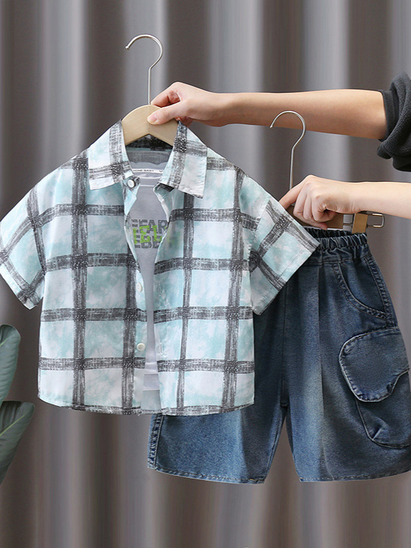7314 Traje de verano para niños 2025 Nueva camisa a cuadros de manga corta Ropa de verano para niños guapos Traje de tres piezas de moda Verano