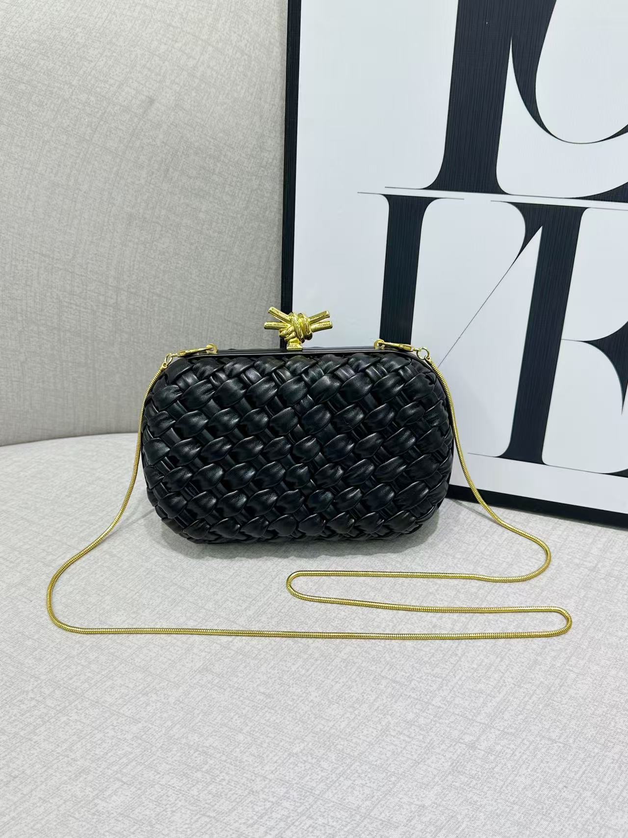 블랙(주름 직조 기술)