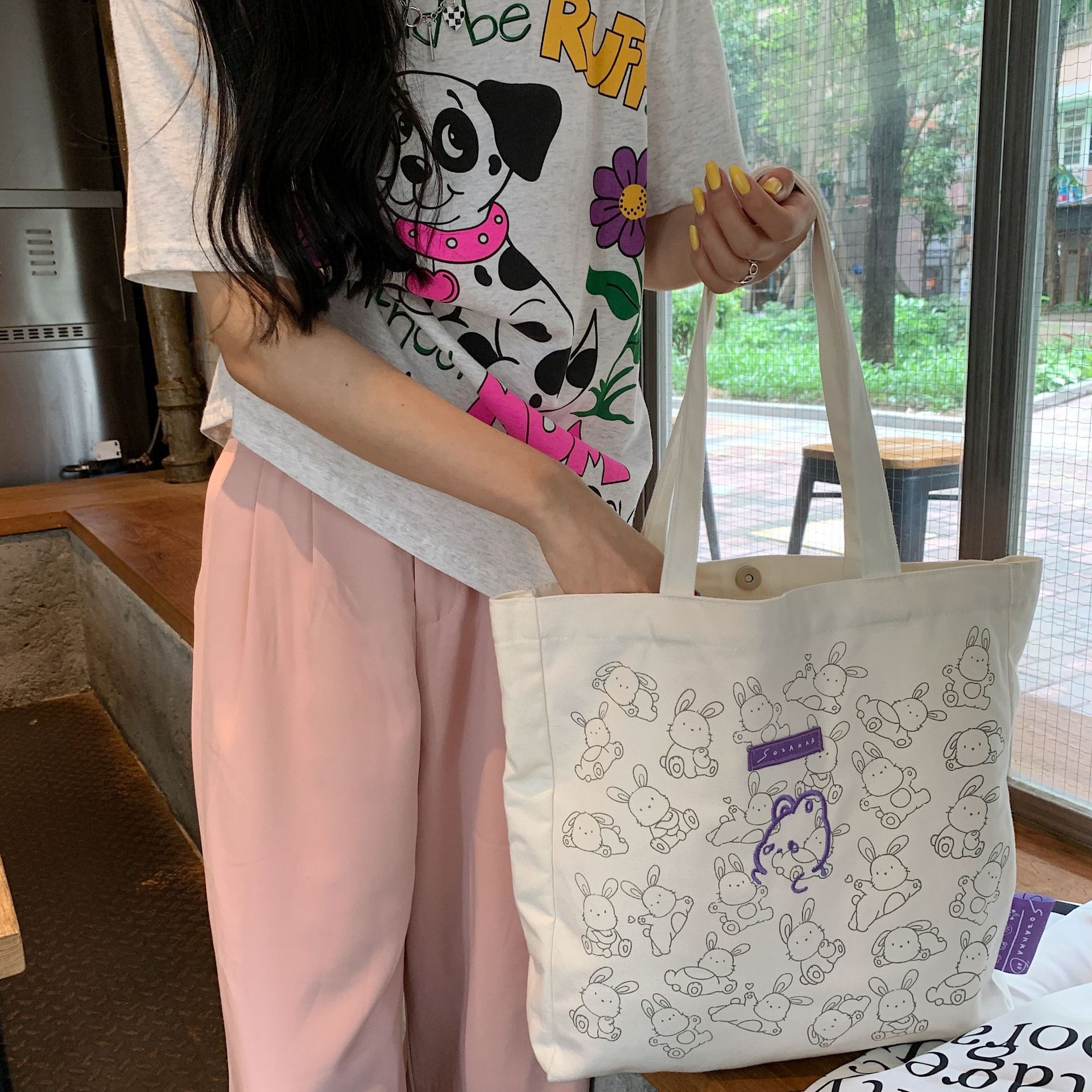 Stock 26104 Little Rabbit Canvas Bag, large-capacity single-shoulder bag for women, simple student double-shoulder handbag, durable undefined