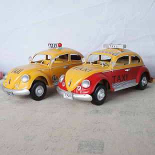 American Retro Handmade Car Model Crafts Painted Iron Art Classic Car Ornaments for Home Wine Cabinet Display