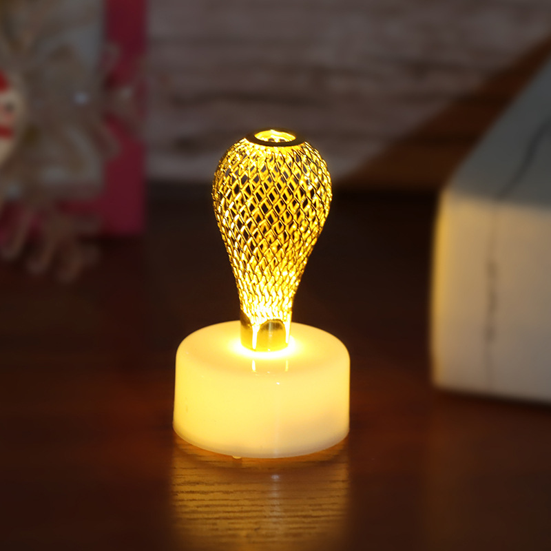 Nueva Venta caliente transfronteriza lámpara de la vela de hierro Marruecos Tenis lámpara deseo propuesta lámpara de la vela lámpara de la piña al por mayor