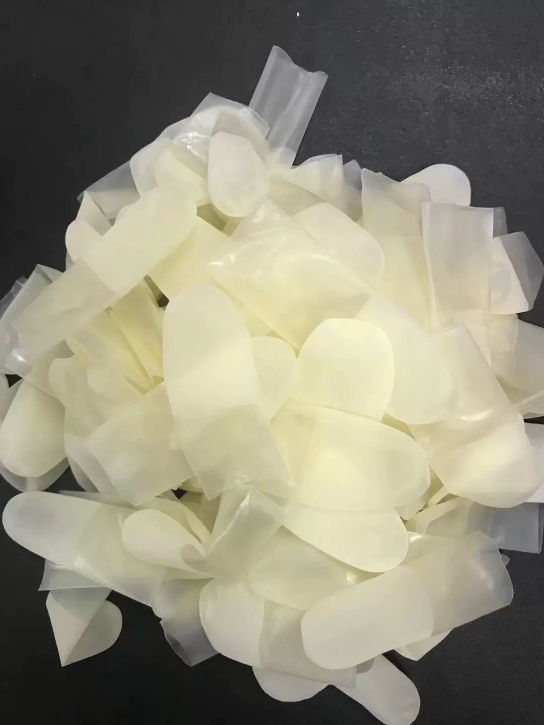 供应切口磨砂橡胶一次性净化手指套工业防护净化指套