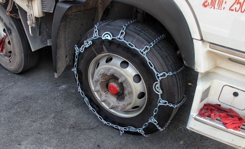 Truck Anti-Skid Chains, Agricultural Vehicle Chains, Tractor Manganese Steel Anti-Skid Chains, Snow Tire Alloy Iron Chains, Thickened and Reinforced