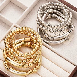 耳环;耳钉;项链