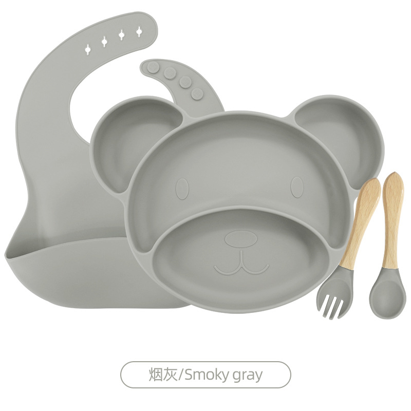 스모키 그레이 4 피스 세트 (턱받이 + 작은 미키 플레이트 + 나무 포크와 숟가락)