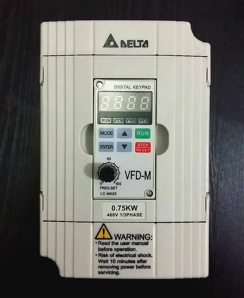 N2系列403-H3三相380V2.2KW正弦波控制变频器