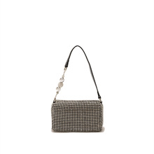 ����Ů2024�ļ��¿�ˮ荰��M��ʯ����������朗lС��Ҹ�°���