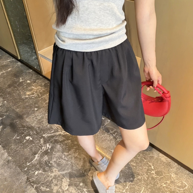 Summer High-Waisted Black Suit Shorts for Women, Anti-Exposure Running Shorts, Loose Slimming Casual Shorts for Outdoor Wear