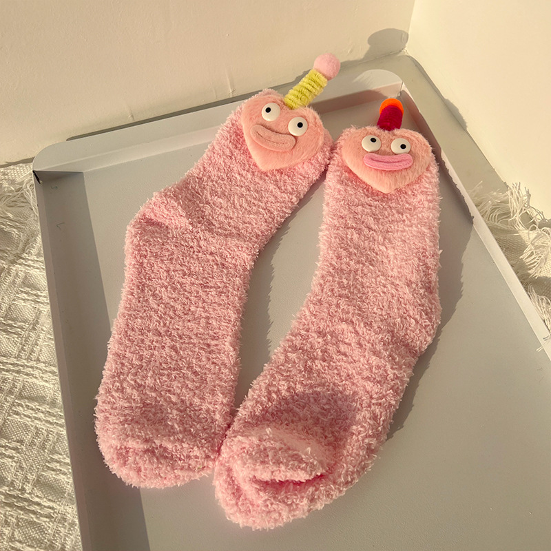 Women's Cute Funny Cartoon Bear Polyester Coral Fleece Crew Socks A Pair display picture 2