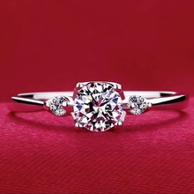 �n�泱�������ǳ��������|Ů��ָ΢��ʯ��ڿ��{��ָ�hֱ�����l