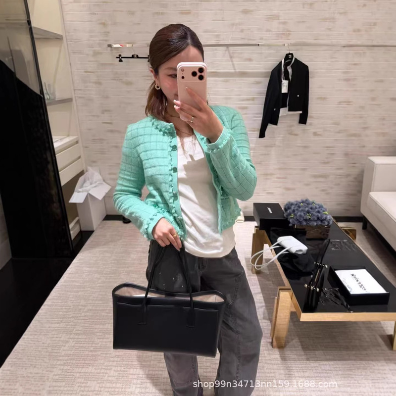 26 Early Spring New Vintage Elegant Round-Neck Tweed Light Blue Plaid Cashmere Knit Cardigan Free Shipping