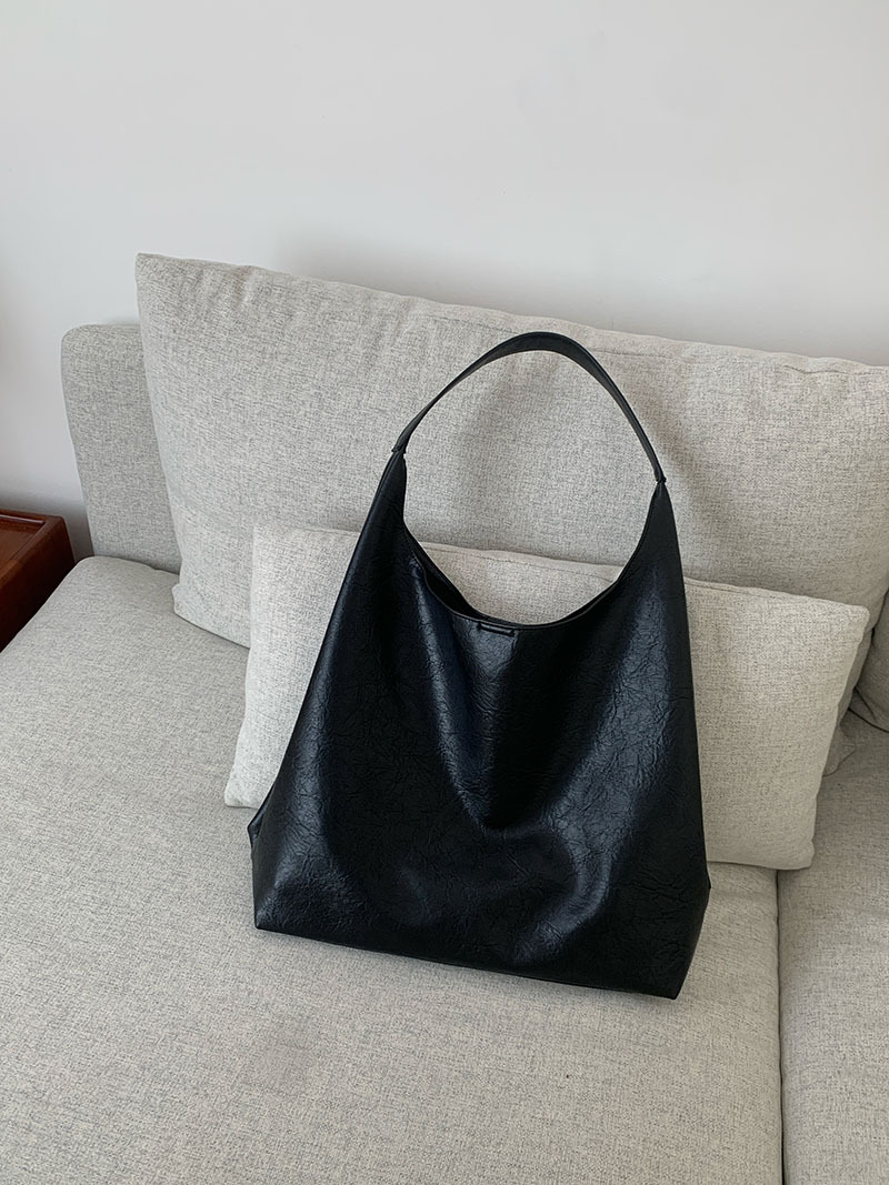 Women's Large Soft Leather Shoulder Tote Bag For Daily Commuting_voghion.com