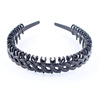 Fashionable sports wavy black headband, scalloped hair accessory for face washing, simple and elegant design