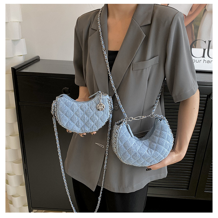 Women's Crossbody Bag With Diamond Chain And Denim Crescent Design_voghion.com