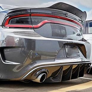 Suitable for Dodge Charger Dodge War Horse 15-21 modified rear lip anti-collision rear spoiler front lip side skirt