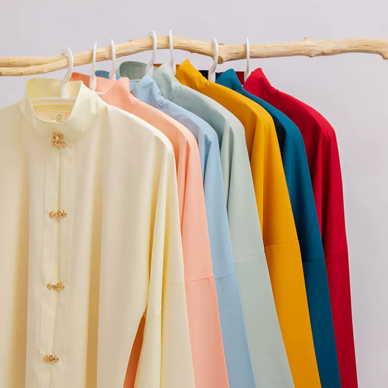 Футболка с рукавами самолета