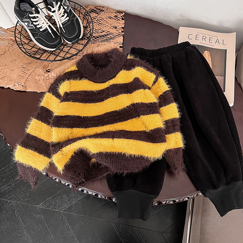 6985 suéter a rayas para niños ropa de invierno 2025 nuevo estilo bebé estilo occidental camisa de fondo grueso suéter cálido para niños