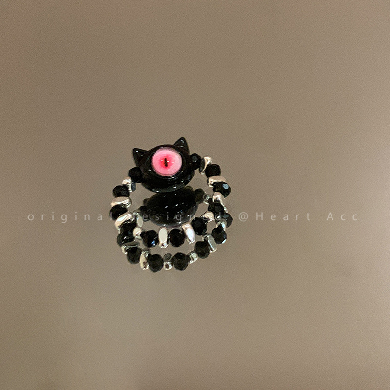 Black monster, ring