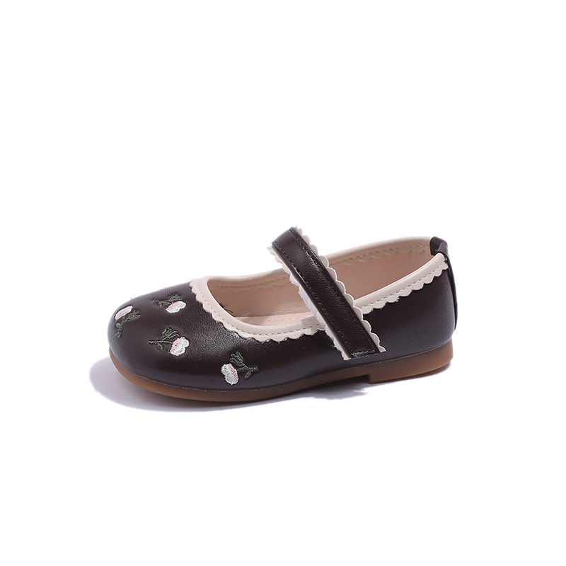 Zapatos de cuero para niñas, Xia Tiger, líder de escuadrón, nuevos zapatos de princesa de verano para niñas, zapatos individuales coreanos para estudiantes, zapatos casuales, una generación