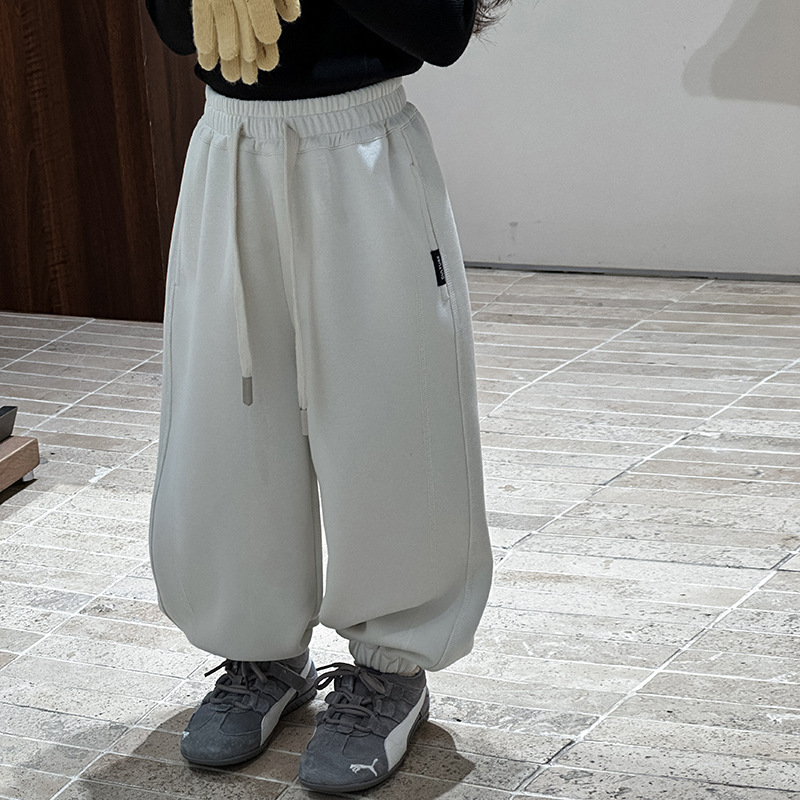 艾摩贝贝男女童秋季韩版宽松运动裤子儿童质感水洗复合棉休闲卫裤|undefined