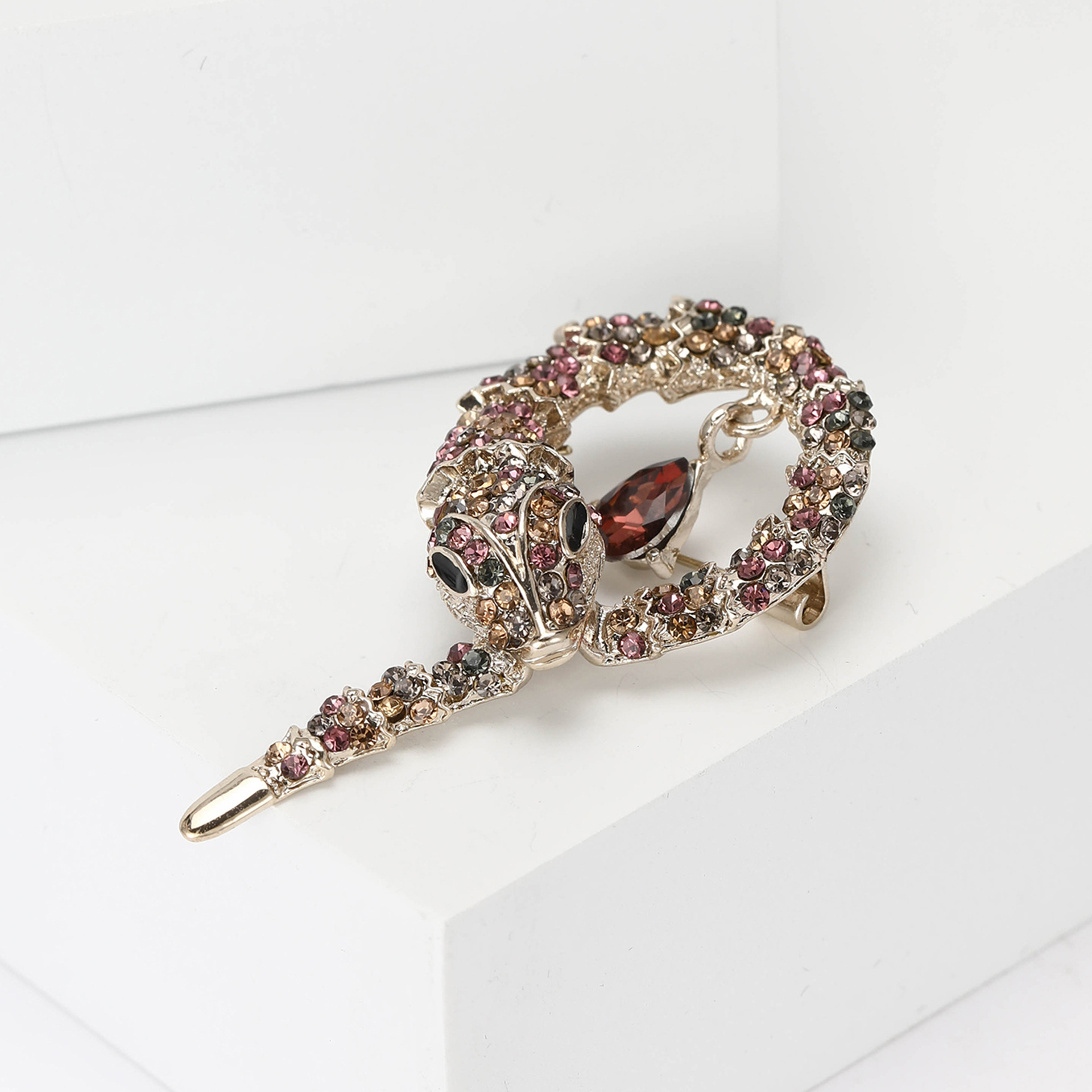 11g Weight Brooches Classification Holiday, Banquet, Daily Occasion Alloy Material Snake Pattern Unisex Gender Lady Style Lady Pin Snake Alloy Unisex Brooches 7
