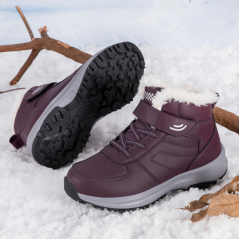Los zapatos de algodón para ancianos se mantienen calientes en invierno y las madres de mediana edad y ancianos se calientan y engrosan las botas de nieve del noreste. image 8