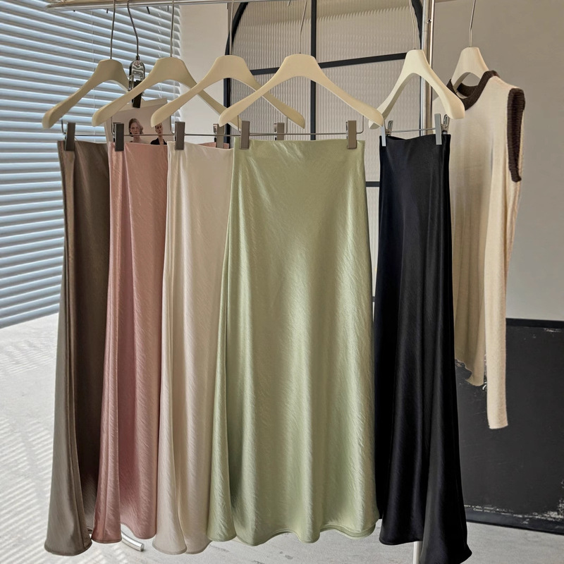 Acetate Satin Fishtail Skirt for Women 2025, Simple and Slimming Look, Hip-Hugging A-Line Mid-Length Skirt