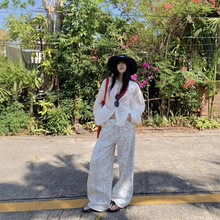 实拍 韩版白色条纹天丝防晒衬衫薄款宽松衬衣+白色卡通印花牛仔裤