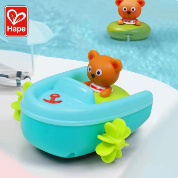 Hape Teddy Bear Water Toy Baby Bath Toy Infant Boys and Girls Princess Water Play Slide Boat
