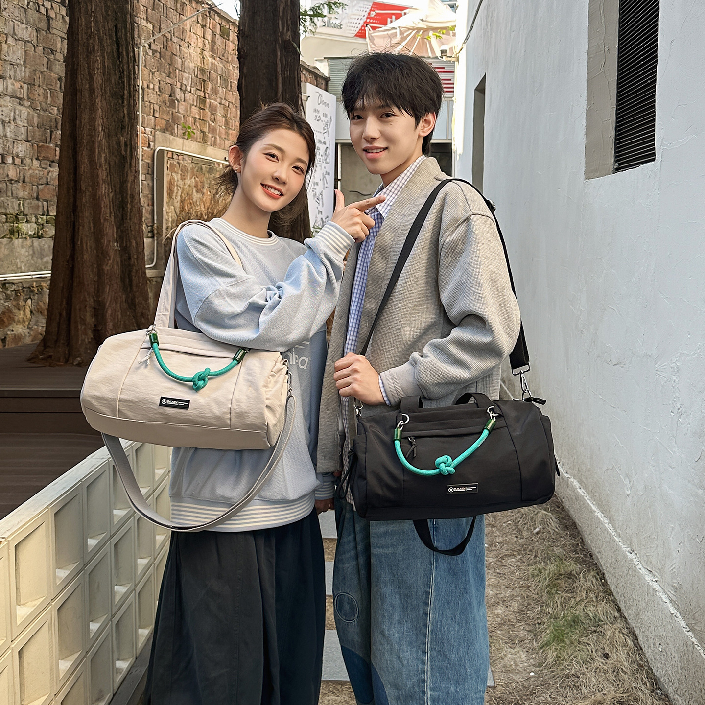 Shake-up Marvel Tini Tool Bag Nylon 2025 simple bolso de hombro casual bolso de cartero deportivo