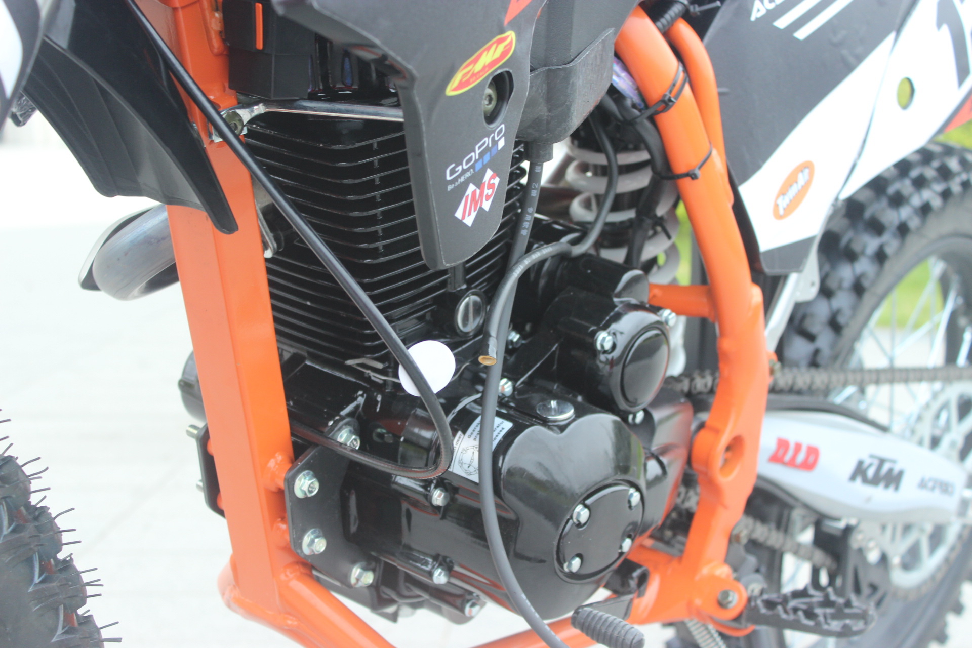 Factory Direct Sales 250Cc Off-Road Vehicle, Mountain Motorcycle, Two-Wheeled Racing Vehicle, Fuel Atv, All-Terrain Vehicle