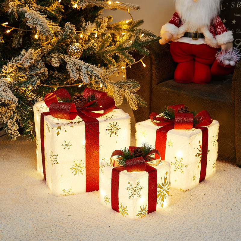 クリスマス鉄芸発光ギフトボックス三点セット積み上げ装飾品セットクリスマスツリーホテルシーン配置置物|undefined