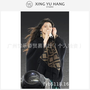 French Autumn and Winter Cape Shawl for Women 2025 New Atmospheric Plaid Cape Travel Warm Scarf Tassel X20