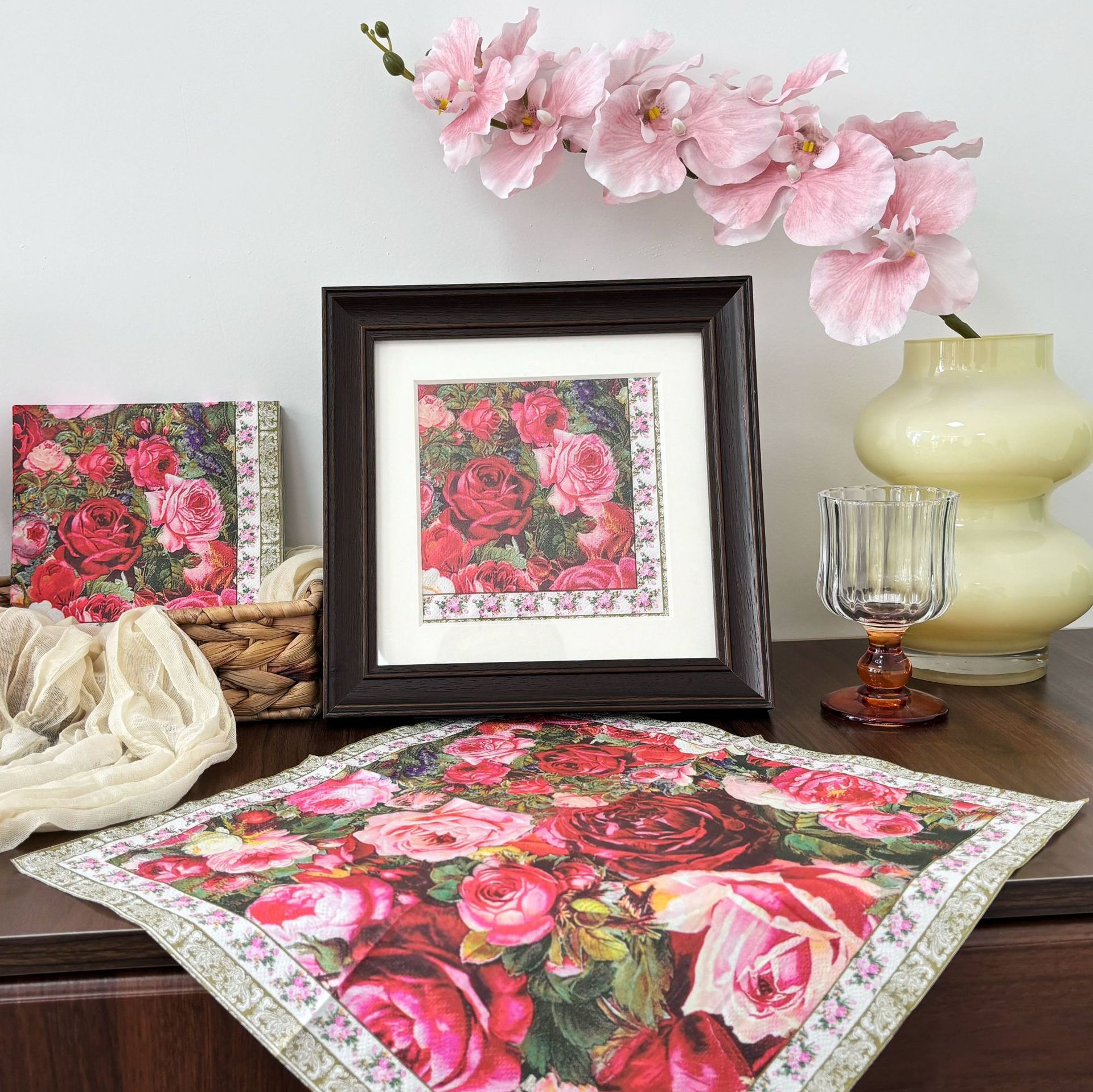 20 servilletas con estampado de boda de rosas rojas chinas desechables