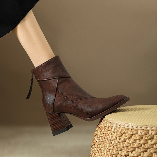 Rough short boots for women, high-heeled winter brown slim boots, British style retro Martin boots