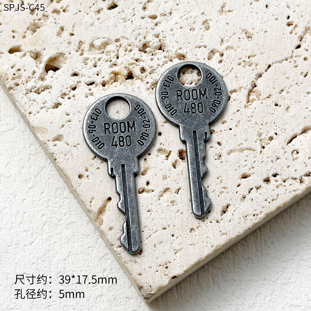 [고대주석*둥근열쇠펜던트] 1개 K-6188