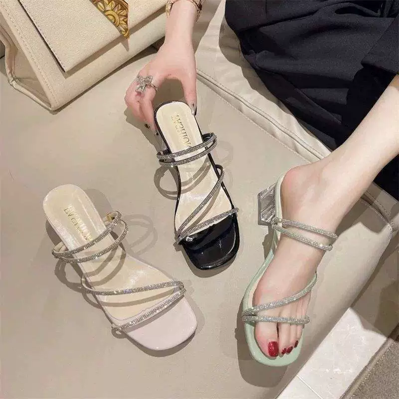 Summer sandals, 2025 years, internet celebrity