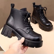 时尚显脚小加绒马丁靴2025秋冬新款粗跟小个子增高英伦炸街短靴女