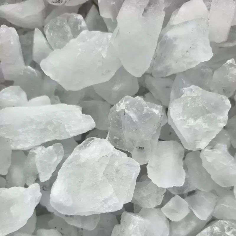 白色萤石原矿石 钢厂铸造冶炼用含量60-97 白色萤石粉供应