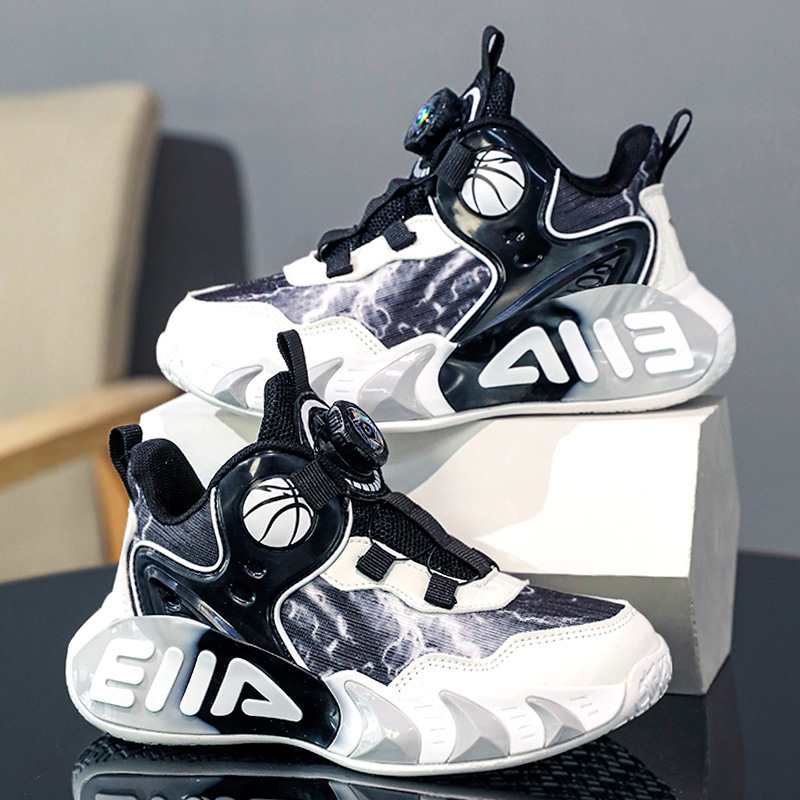 Zapatos de baloncesto blancos para niños verano 2025 nuevos zapatos deportivos para niños pequeños zapatos blancos transpirables para niños estudiantes